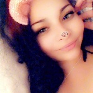 Meet your Posher, Elyse